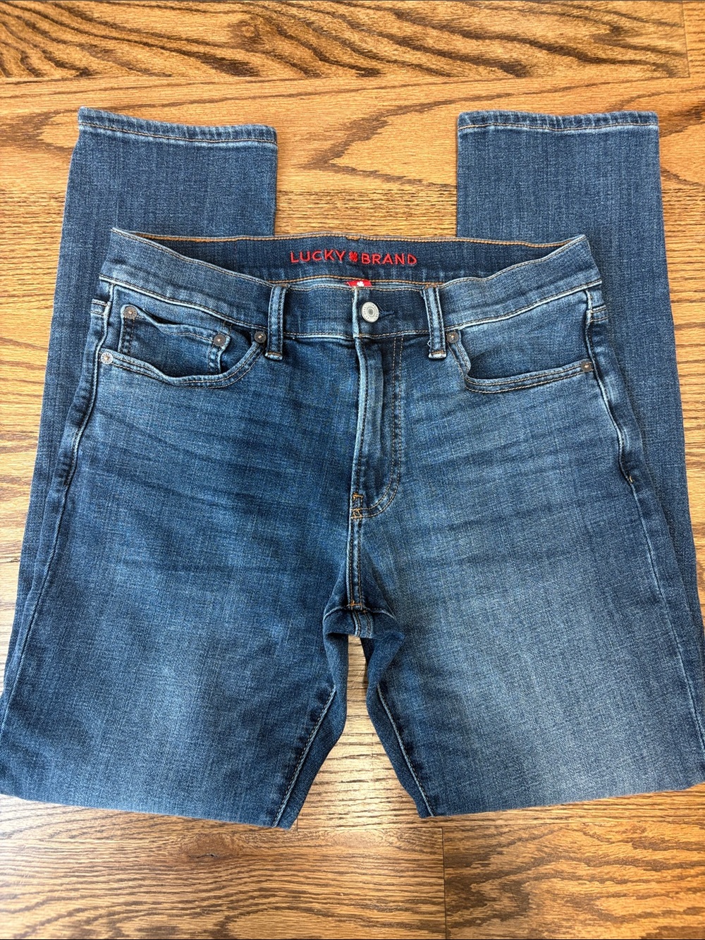 Lucky Brand Men’s Medium Blue 410 Athletic Straight Jeans 30x32